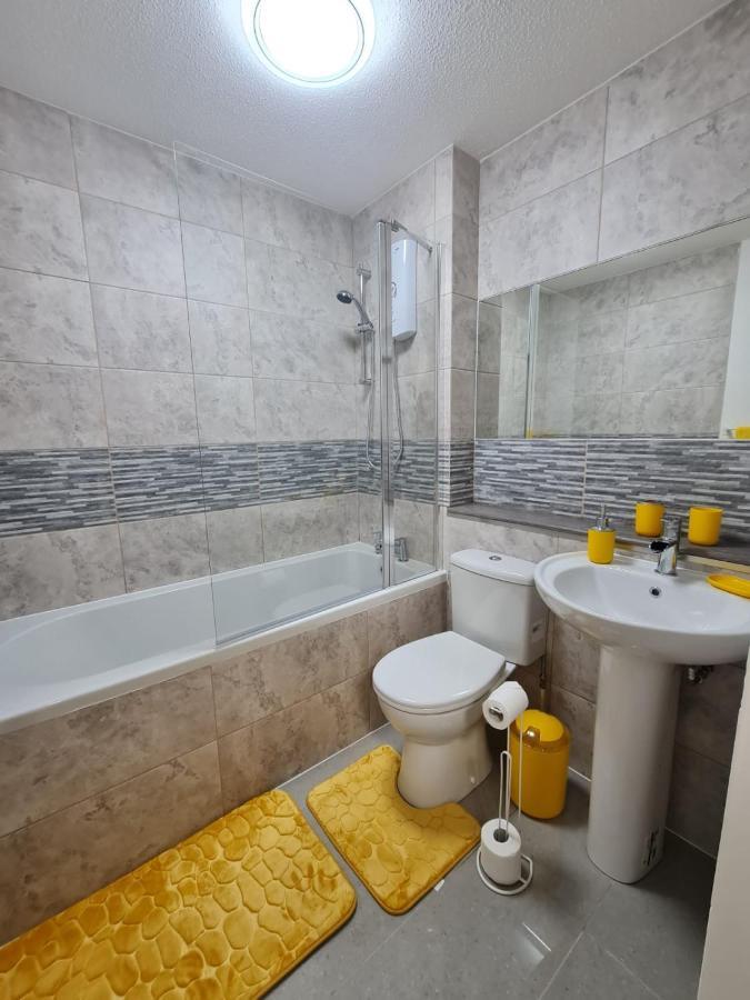 Lovely 2 Bedroom Flat In Nice Inversness Area. 因弗内斯 外观 照片